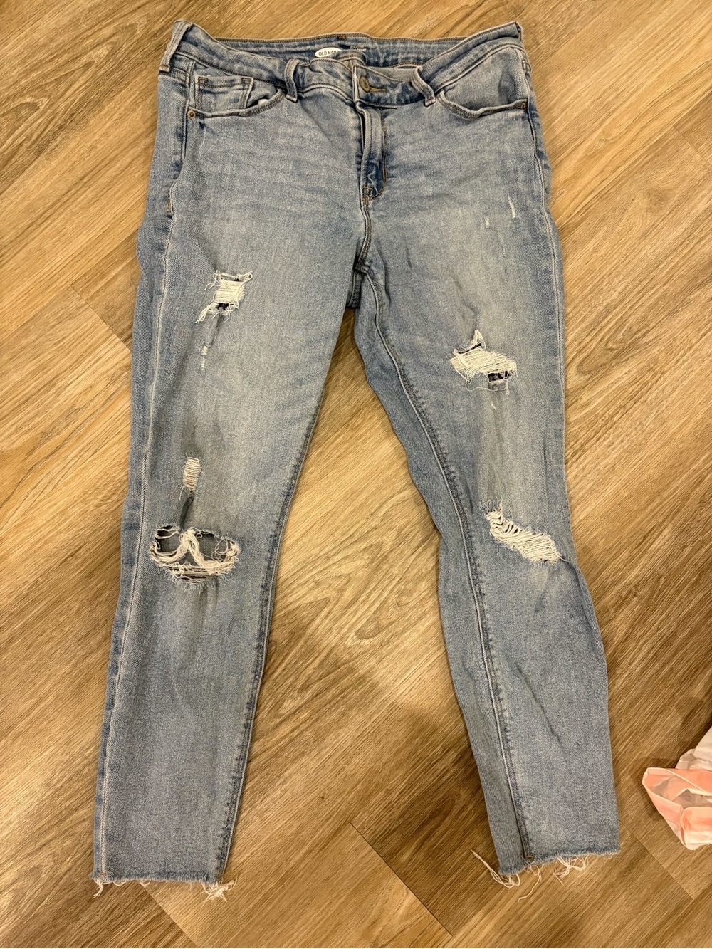 Old Navy Light Wash Ripped Skinny Jeans